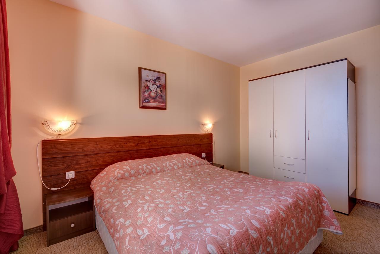 Mountain Lodge Apartments Pamporovo Eksteriør bilde